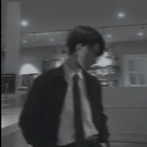 Meet your Posher, Arie